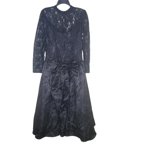 Scott McClintock Vintage Black Lace Floral Design Long Sleeve Dress with Bow 14 - Picture 5 of 9